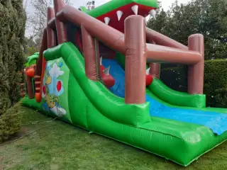 CASTILLO HINCHABLE PISTA AMERICANA ESPECIAL COCODRILO (4)