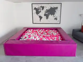 PISCINA DE BOLAS 1 (ROSA)